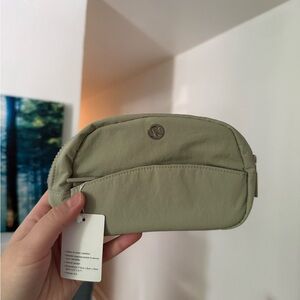 Lululemon | Double Zip Pouch Bag
